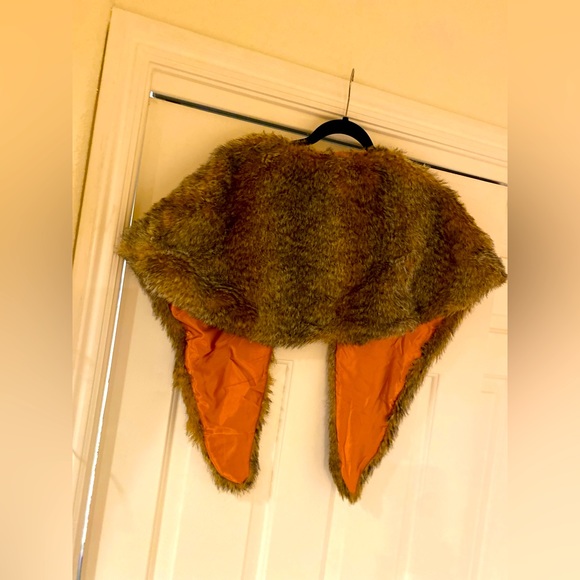 SUPERTRASH 60” Faux Fur Stole Wrap with golden orange shimmery lining. - Picture 2 of 7